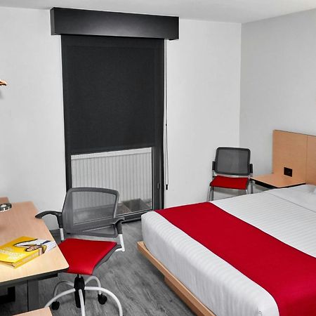 City Express By Marriott Mérida Εξωτερικό φωτογραφία