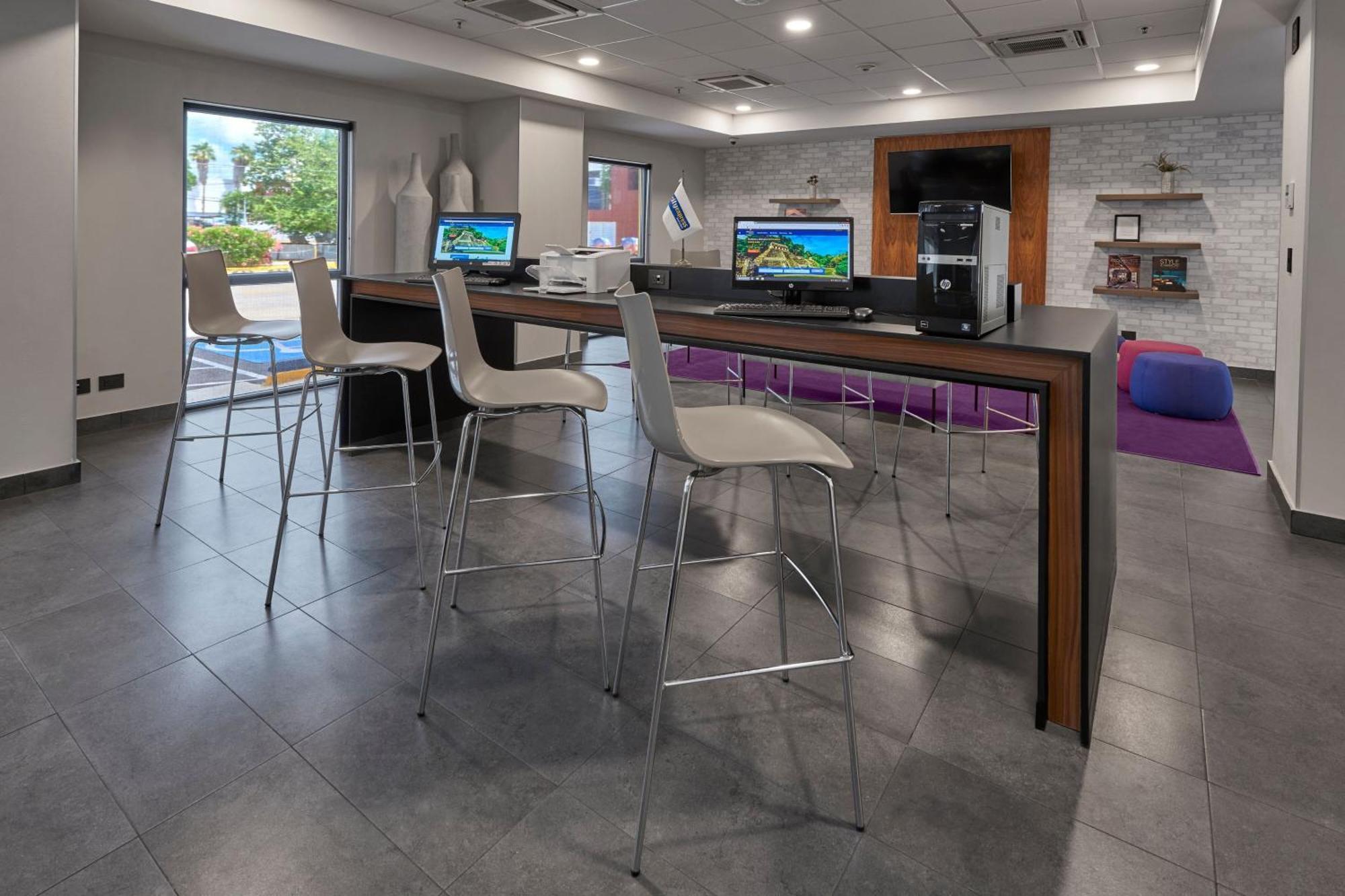 City Express By Marriott Mérida Εξωτερικό φωτογραφία