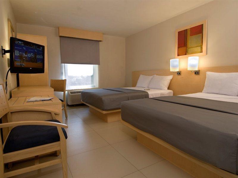 City Express By Marriott Mérida Εξωτερικό φωτογραφία