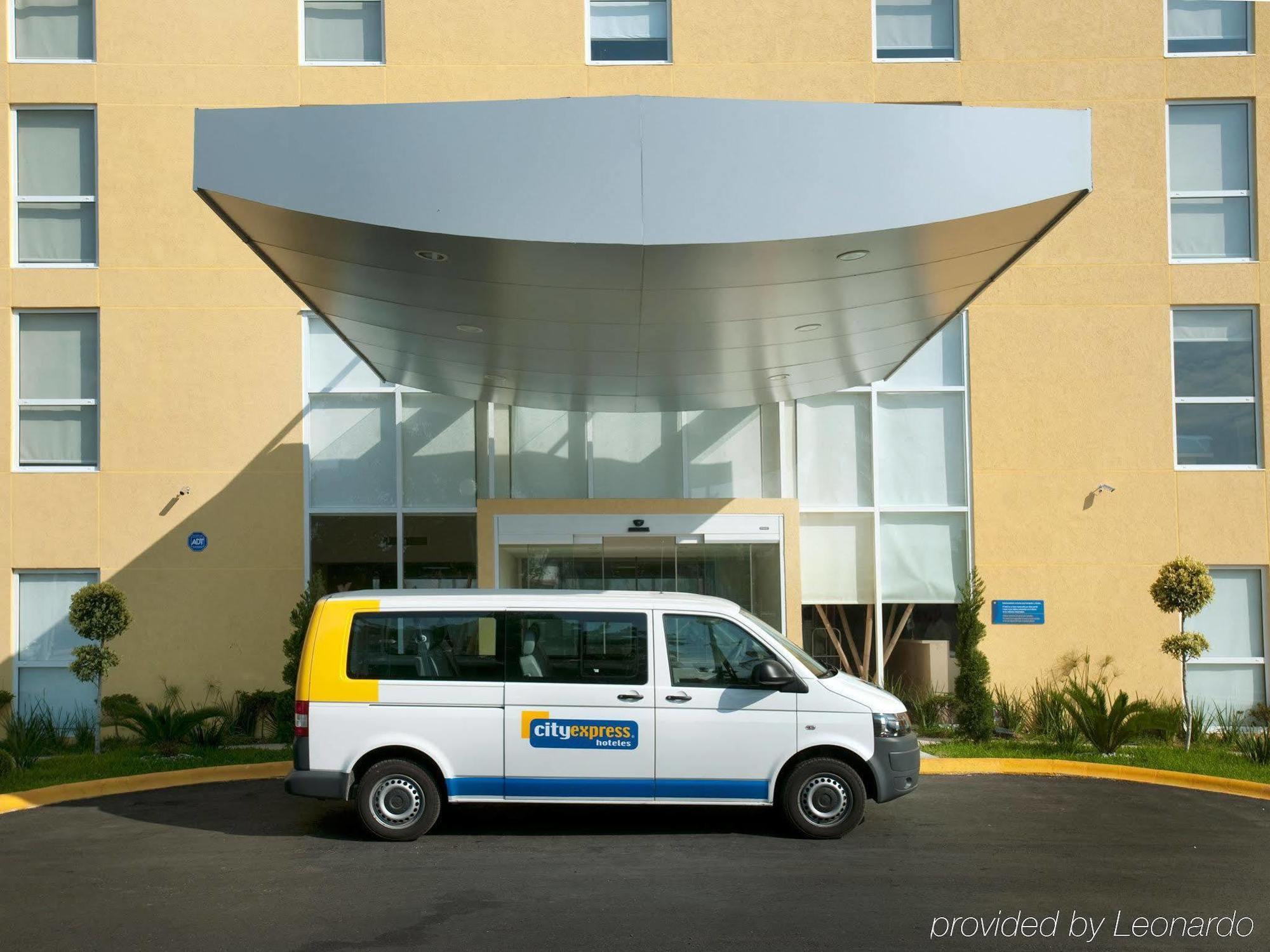 City Express By Marriott Mérida Εξωτερικό φωτογραφία