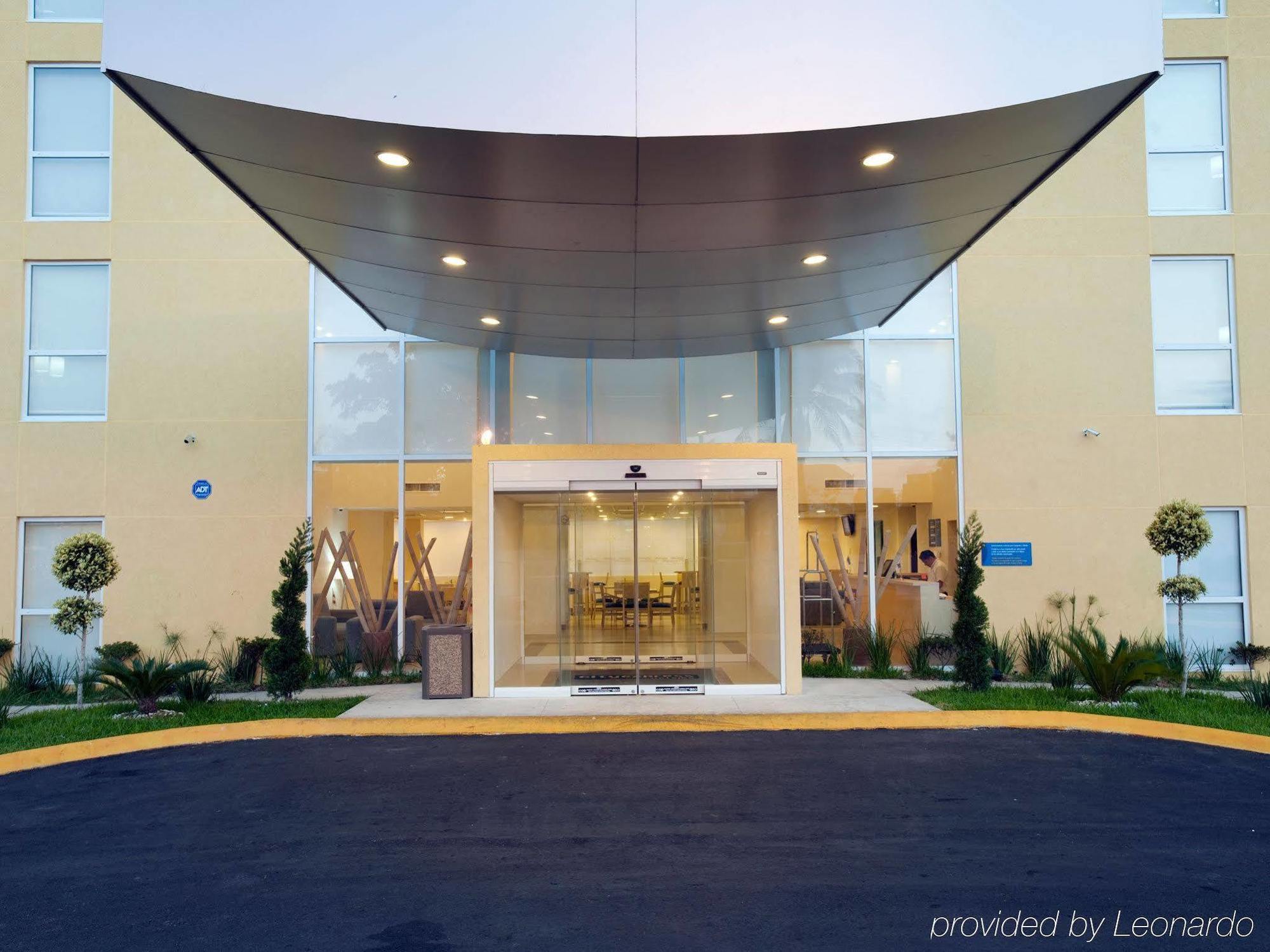 City Express By Marriott Mérida Εξωτερικό φωτογραφία
